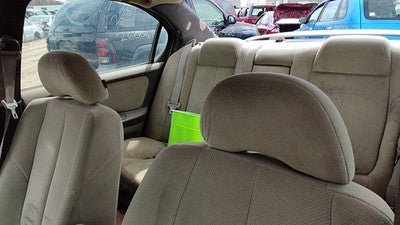 2001 Nissan Maxima Pair Of Front Headrests Oem Left Right Set Seat 864002Y115