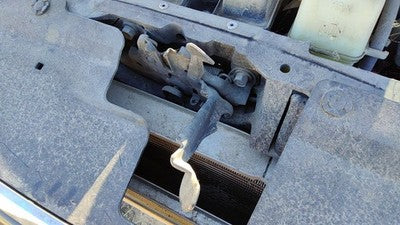 2007-2009 Nissan Altima Hood Latch Assembly With Bracket Oem 62500Ja000