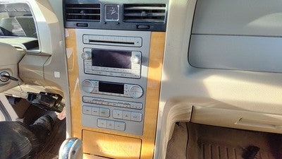 2008 Lincoln Navigator Trim Bezel Around Radio Surround Dash Panel Oem