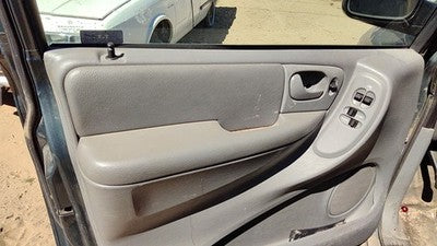 04-07 Caravan Driver Left Front Door Trim Panel With Master Switch Slate Gray D5