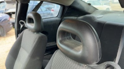 2004-2007 Saturn Ion Pair Of Front Headrests Oem Left Right Set Seat Black 19E
