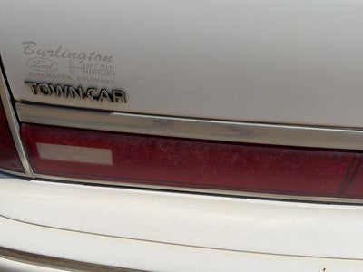 1993-1994 Lincoln Town Car Passenger Right Tail Light Brake Lamp Oem Rear