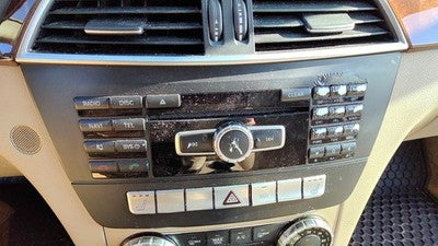 2013 Mercedes C300 Stock Radio Oem Factory Stereo Cd Player 2049003411