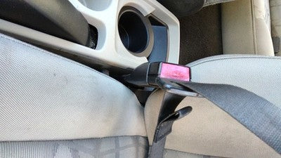 2011-2013 Ford Fiesta Driver Left Front Seat Belt Buckle Receiver Oem Black Dl