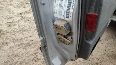1991 Volvo 740 Driver Left Front Door Latch With Rods/Cables Oem