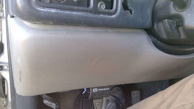 2000-2002 Chevy Tahoe Lower Dash Under Column Knee Bolster Trim Panel Gray 12d