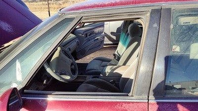 1992-1999 Olds 88 Driver Left Front Side Window Door Glass Oem 25640132