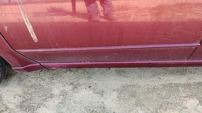 04-06 Galant Driver Left Front Moulding From Door Trim Strip P06 Ultra Red Pearl