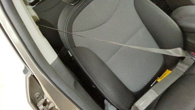 2014-2019 Kia Soul Passenger Right Front Seat Belt Retractor Shoulder Black Eq