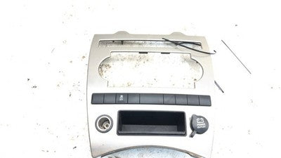 2005-2006 Grand Cherokee Dash Trim Bezel Around Heater Control Head Unit Oem
