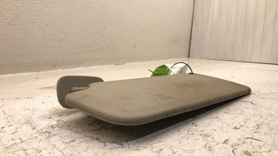 2007-2013 Gmc Sierra 1500 Driver Left Sun Visor Oem Gray 88b 15949692