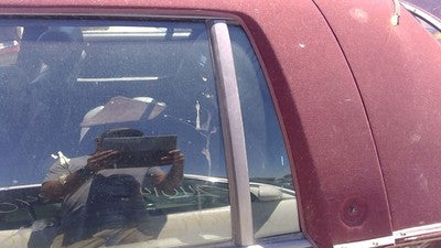 1993 Cadillac Fleetwood Driver Left Rear Vent Window Back Door Glass With Frame
