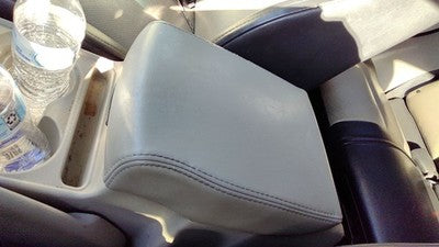 05-10 Jeep Grand Cherokee Center Console Lid Only Oem Arm Rest Fold Down Gray D1