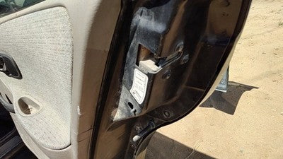 96-99 Saturn Sl1 Passenger Right Rear Door Latch With Rods/Cables Oem Back
