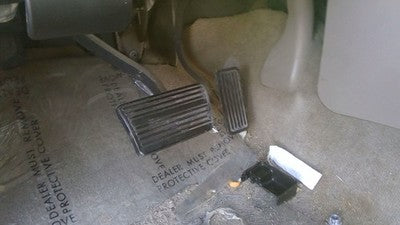 2005 Chevy Suburban Adjustable Gas And Brake Pedal Assembly Oem Power Slide Unit