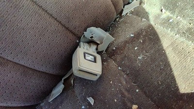 1984 Dodge D350 Passenger Right Front Seat Belt Buckle Receiver Oem