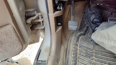 1992 Buick Park Ave Ultra Driver Left Lower Kick Trim Panel Oem Tan