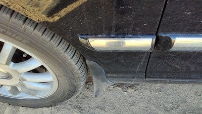 2004-2005 Hyundai Xg350 Driver Left Moulding From Fender Oem Trim Strip Black