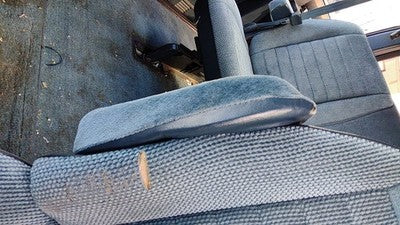 1985-1995 Gmc Safari Driver Left Front Inner Arm Rest Side Seat Oem 15591931