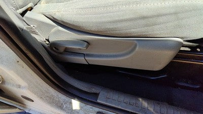 2005 Jeep Liberty Passenger Right Side Seat Trim Panel Oem Gray D5