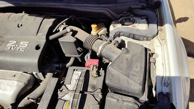 02-06 Altima Complete Air Intake Cleaner Filter Box Housing With Tube Oem 2.5L