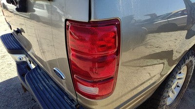 1997-2002 Ford Expedition Passenger Right Tail Light Brake Lamp Oem Rear