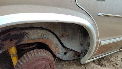 1981 Chevy Malibu Passenger Right Rear Wheel Flare Moulding Oem Back