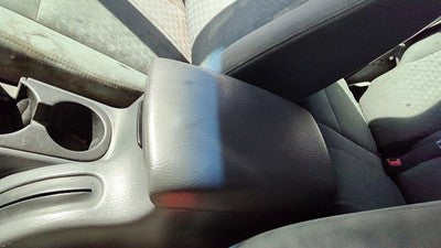 2005-2007 Jeep Liberty Center Console Lid Only Oem Arm Rest Fold Down Gray D5