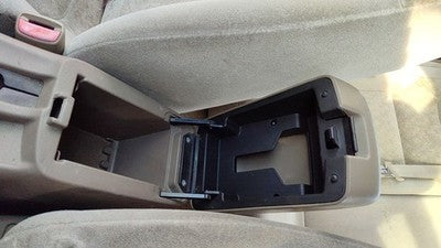 2000-2006 Nissan Sentra Center Console Lid Only Arm Rest Fold Down Sand H 12V