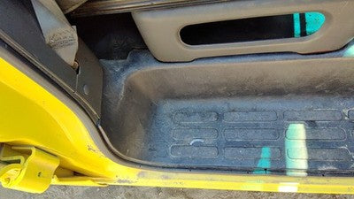 2002 Express Van 2500 Passenger Right Lower Kick Trim Panel Oem Sill Step