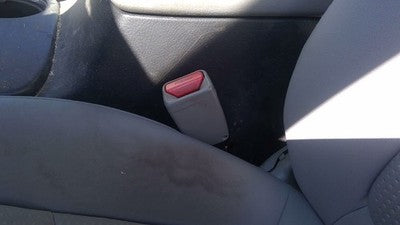 11-13 Kia Sorento Driver Left Front Seat Belt Buckle Female Receiver Black Eb