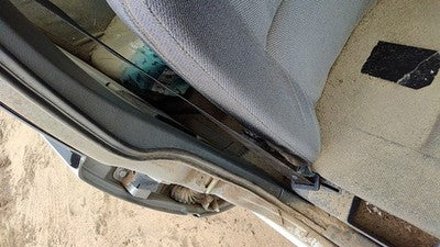 1991 Volvo 740 Passenger Right Front Seat Belt Retractor Oem Shoulder Gray