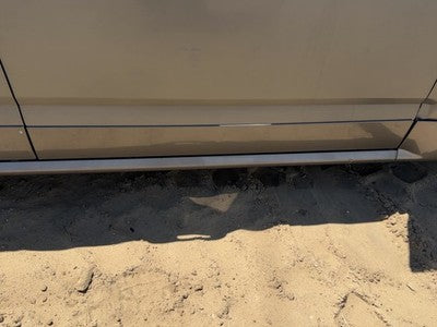 04-05 Srx Passenger Right Front Moulding From Door Oem Trim Strip Silver 42U