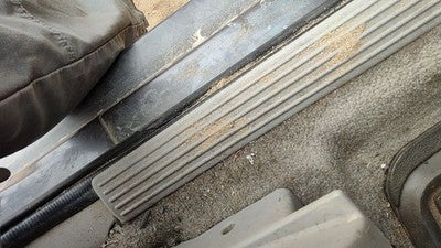 2007 Chevy Equinox Driver Left Lower Kick Trim Panel Oem Gray 142
