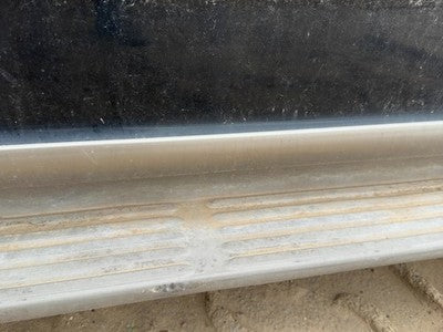 1997-2002 Ford Expedition Passenger Right Front Lower Moulding From Door Oem