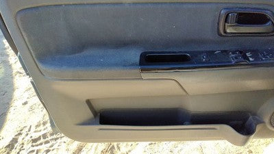 04-06 Canyon Driver Left Front Door Trim Panel Wth Master Switch Dark Pewter 19J