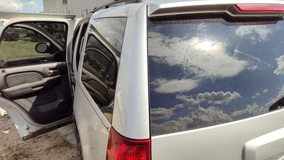 2010 Chevy Tahoe Lh Driver Left Rear Moulding On Quarter Panel Oem Silver U726s