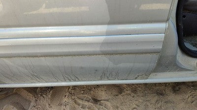 00 Venture Passenger Right Rear Moulding From Door Back Trim Strip Silver 17U