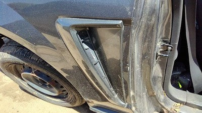 03 Mustang Passenger Right Rear Moulding On Quarter Panel Oem Shadow Gray Cx