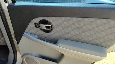 07-08 Equinox Passenger Right Rear Door Trim Panel With Switches Back Gray 14B