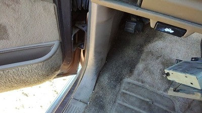 1994 Chevy Suburban Driver Left Lower Kick Trim Panel Oem Tan