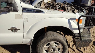 2011-2016 Ford F250 Passenger Right Front Fender Oem White Z1 6.7L Powerstroke