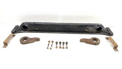 1990 Chevy Silverado 1500 Torssion Bar Mount Crossmember Bracket Keys Hardware