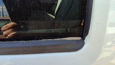 2002-2007 Jeep Liberty Driver Left Rear Vent Window Back Door Glass With Frame