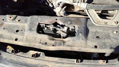 1996-1998 Honda Civic Hood Latch Assembly With Bracket Oem 6071245