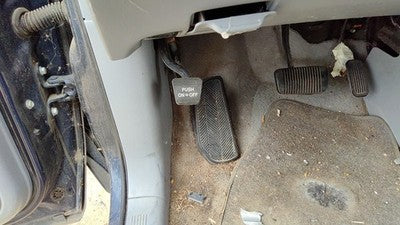 2001 Toyota Sienna Parking Brake Pedal Assembly Oem Complete Emergency Unit