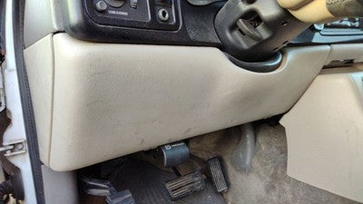 00-02 Suburban Lower Dash Under Column Knee Bolster Trim Panel 922 Light Gray