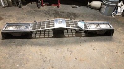 84 85 Olds 88 Complete Header Panel Assembly Front Grill Headlights Oem 22520951