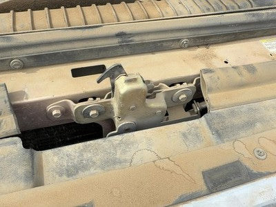 1992-1997 Ford F250 Hood Latch Assembly With Bracket Oem F4Tz16138A
