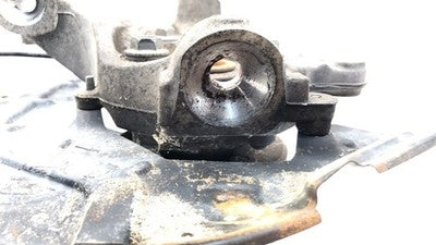 2011-19 Ford Explorer Driver Left Front Spindle Steering Knuckle With Wheel Hub